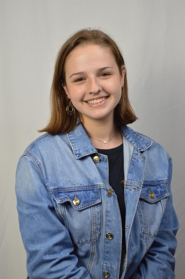 Maddie Currie is a senior assignment editor of One the Record. She loves writing about social issues and making cute cartoons for her stories. When she isn’t at school or slicing bread at Lotsa Pasta, you can find her jamming out in her car to Mt. Joy or sipping an iced latte.